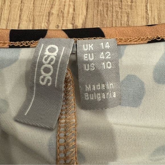 ASOS Angel Sleeve Wrap Animal Print Bodysuit - Picture 4 of 10